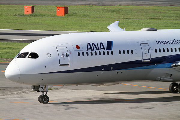 ANA B787-9（JA833J）