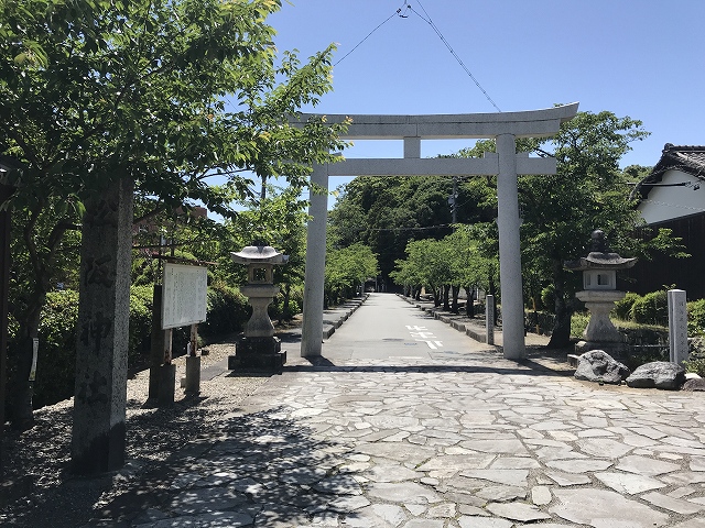 松阪神社　社号標　第一鳥居