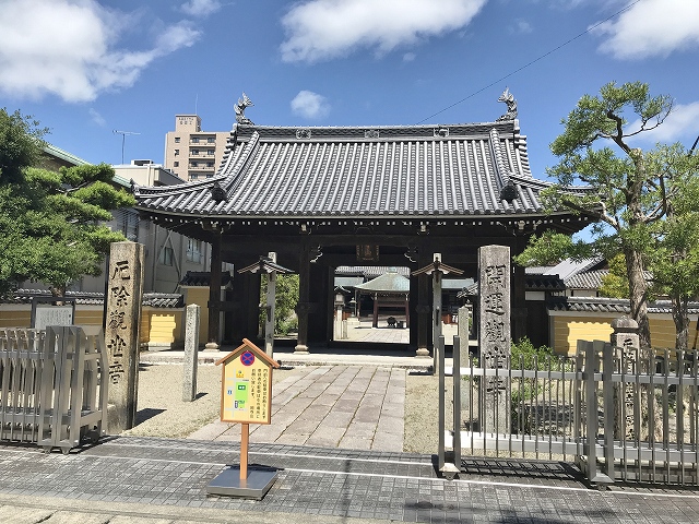 継松寺　入口