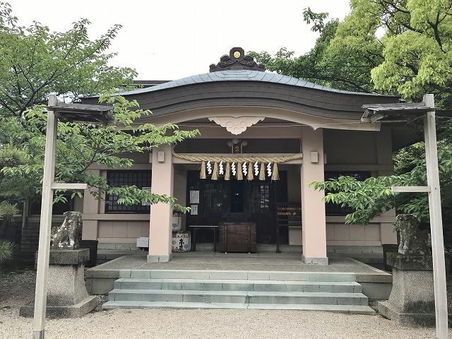 高山神社　拝殿