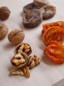 Dryfruit/nuts